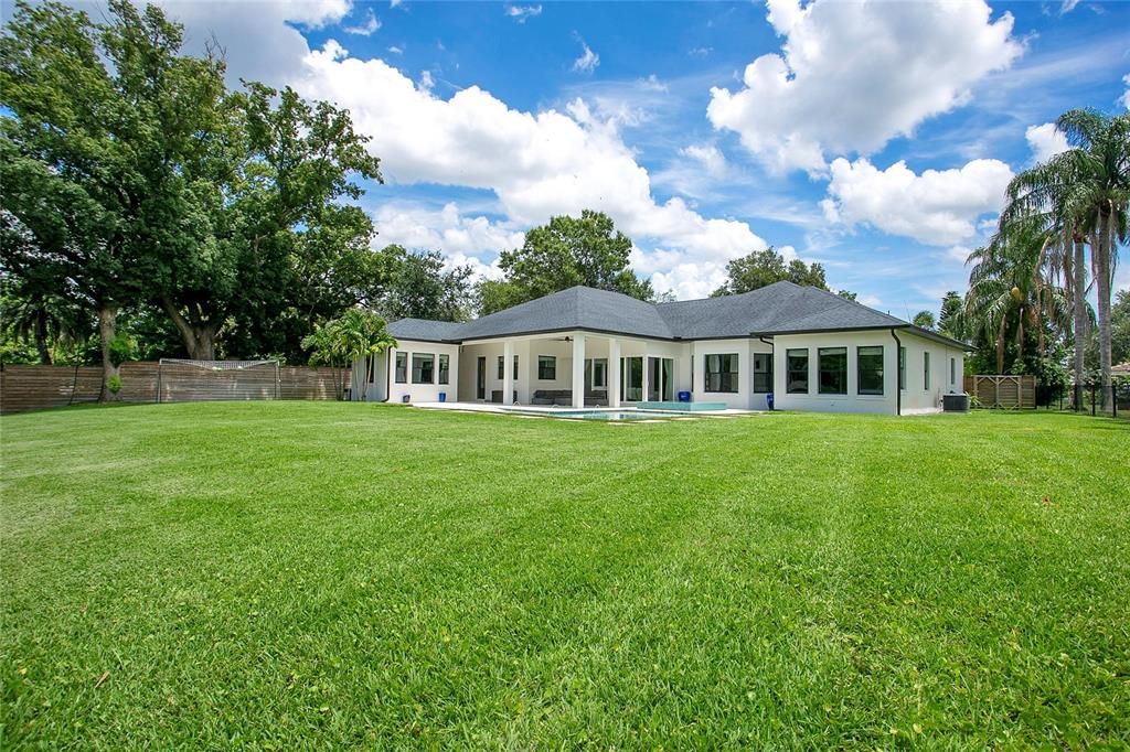 Backyard, Exterior