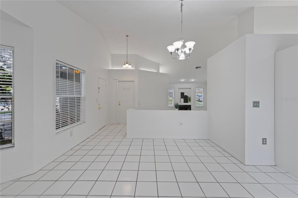 Chandelier, Empty room, Interior, Pendant Lights, Recessed Lighting
