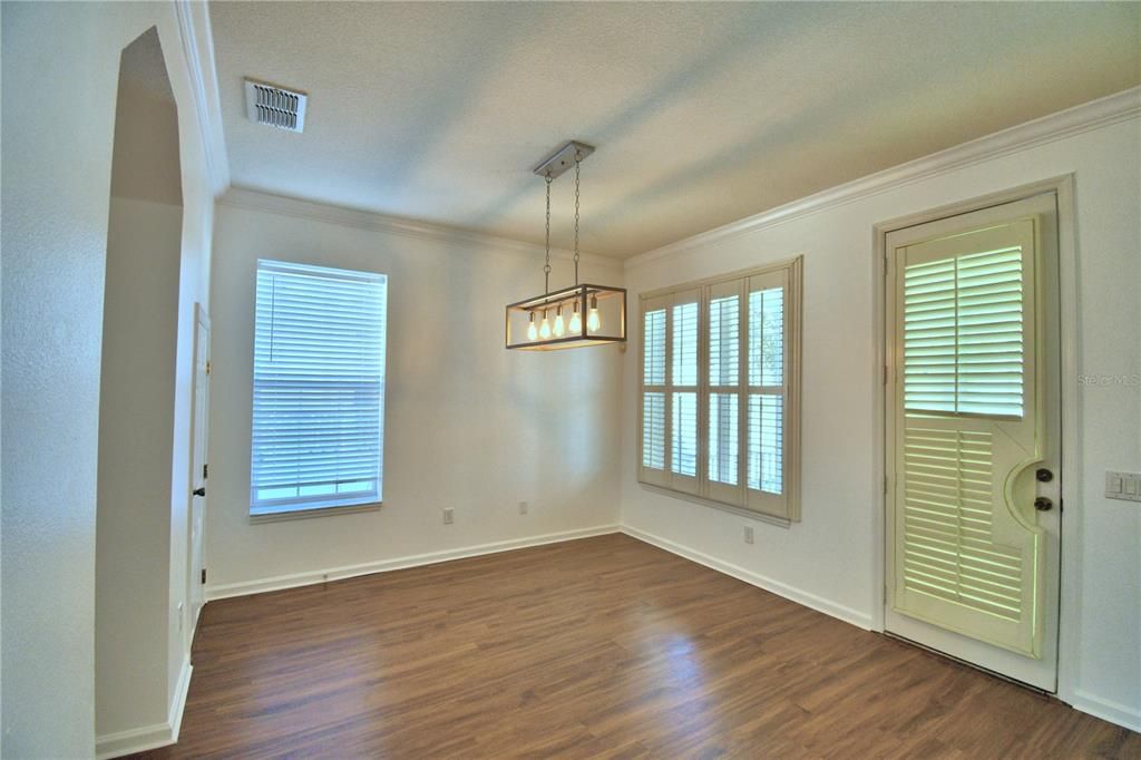 Empty room, Interior, Pendant Lights, Wood Texture Flooring