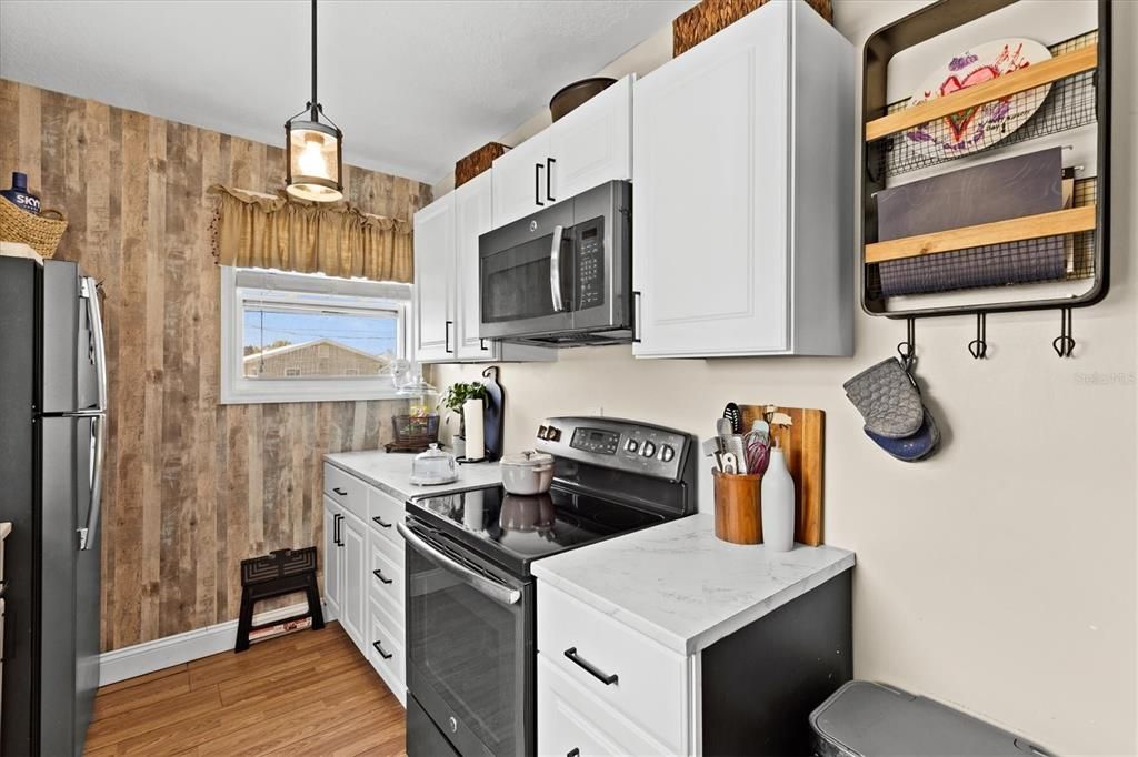 Interior, Kitchen, Pendant Lights, Wood Texture Flooring, Wooden Walls