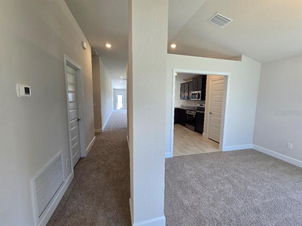 Empty room, Interior, Kitchen, Recessed Lighting