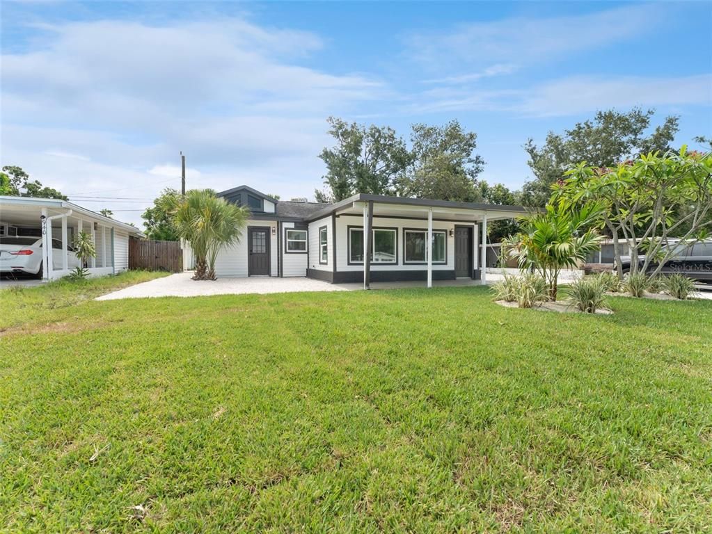 Backyard, Exterior