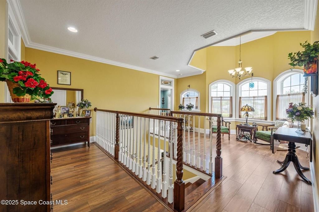 Chandelier, Interior, Recessed Lighting, Wood Texture Flooring