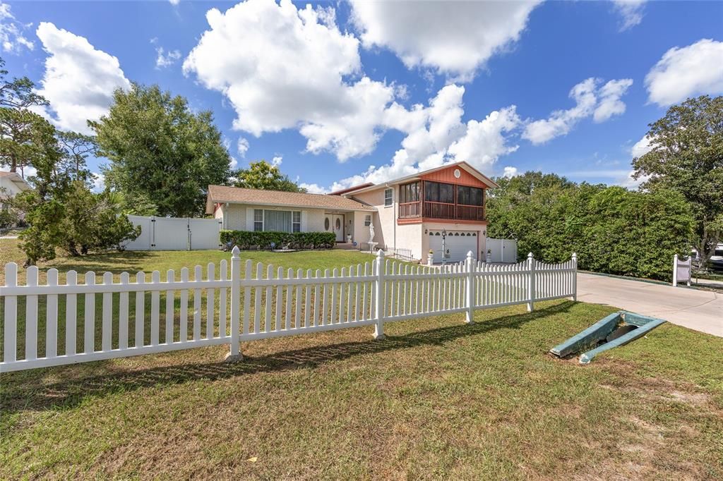 Backyard, Exterior