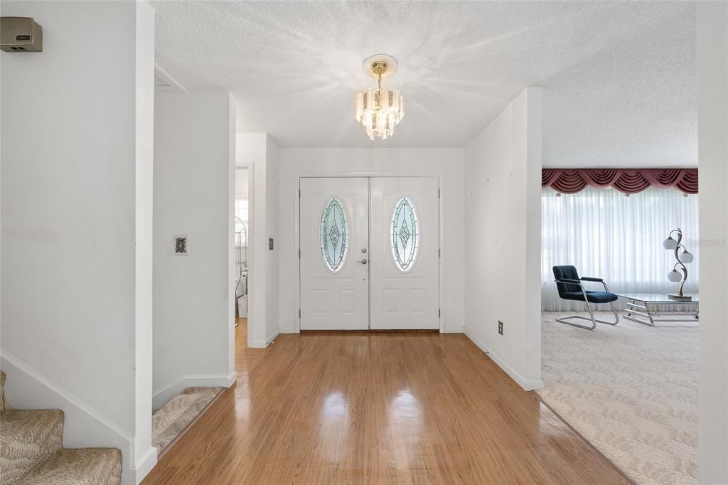 Chandelier, Interior, Wood Texture Flooring