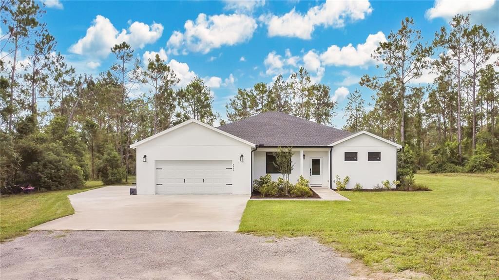 Attached, Backyard, Exterior, Facade, Ranch