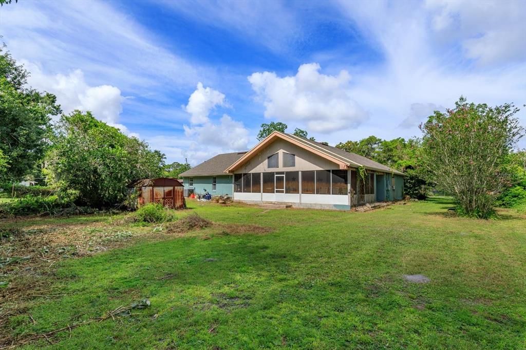 Backyard, Exterior