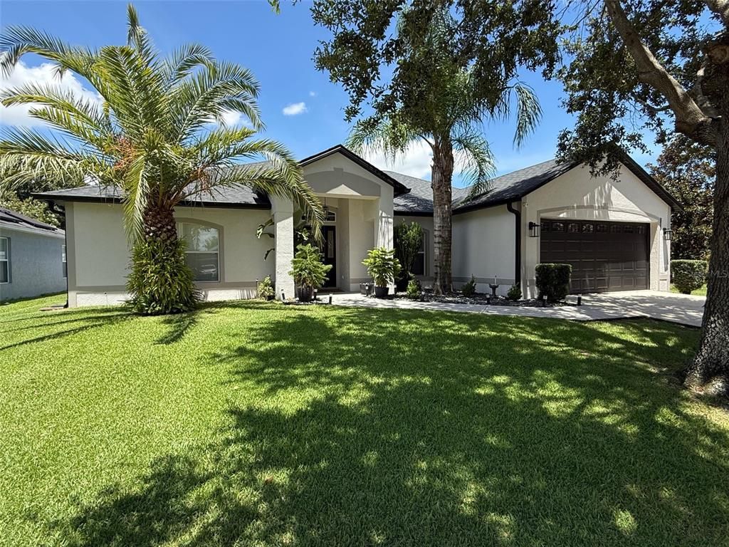 Attached, Backyard, Exterior, Facade, Ranch