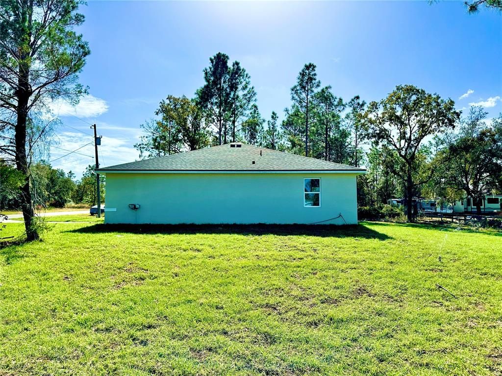 Backyard, Exterior