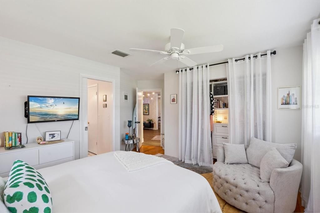 Bedroom, Interior, Wood Texture Flooring