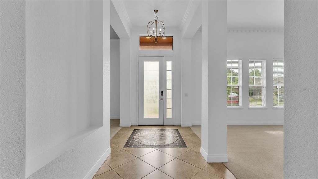 Chandelier, Empty room, Interior