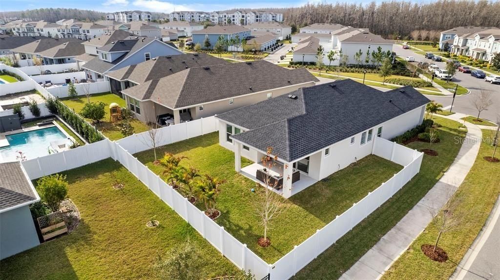 Exterior, Drone