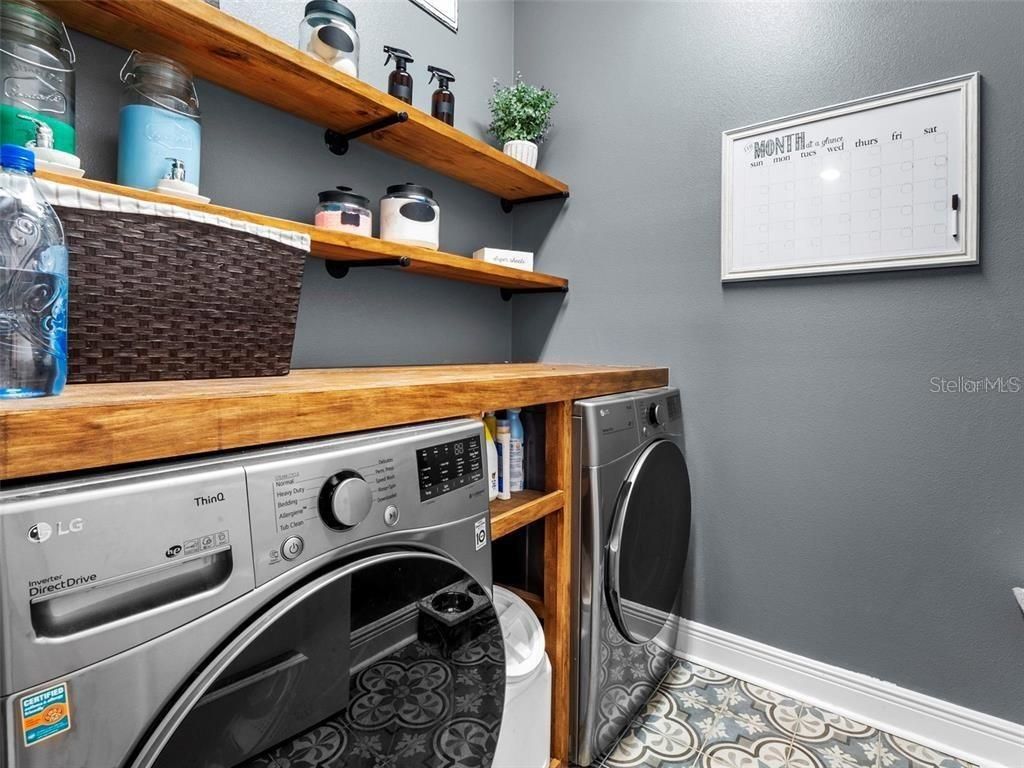 Interior, Washer