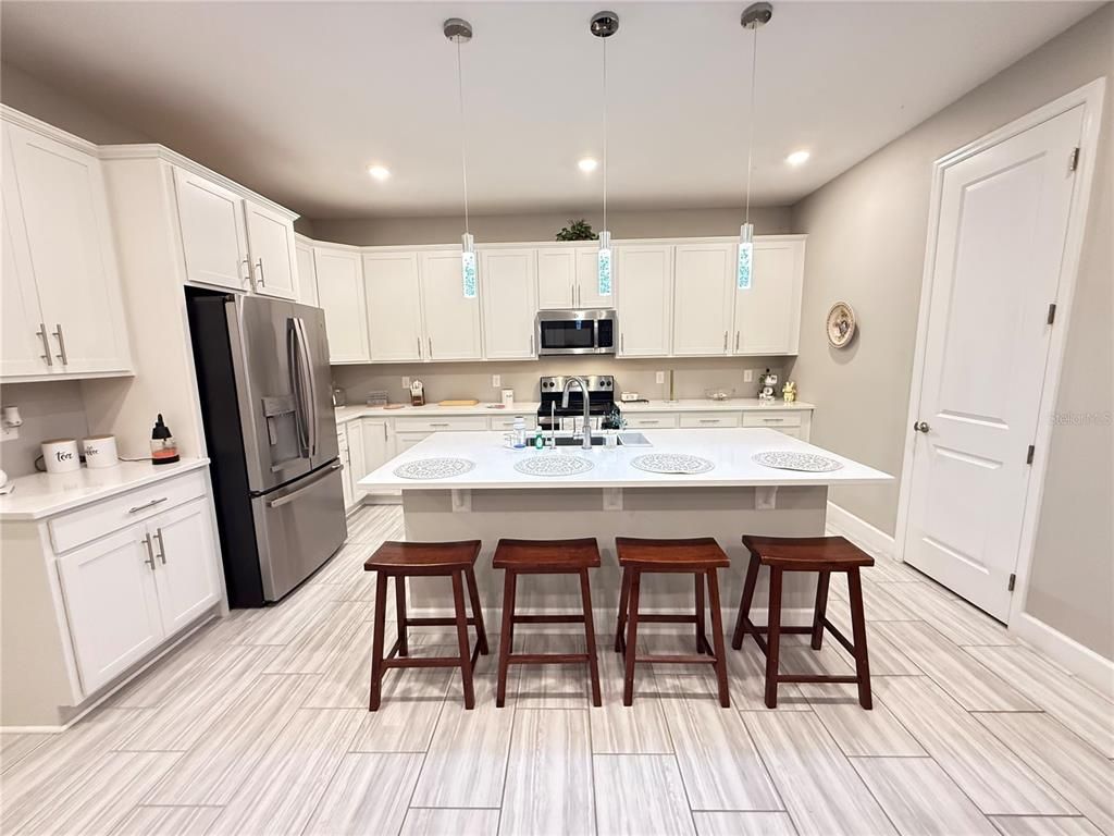 Interior, Kitchen, Pendant Lights, Recessed Lighting