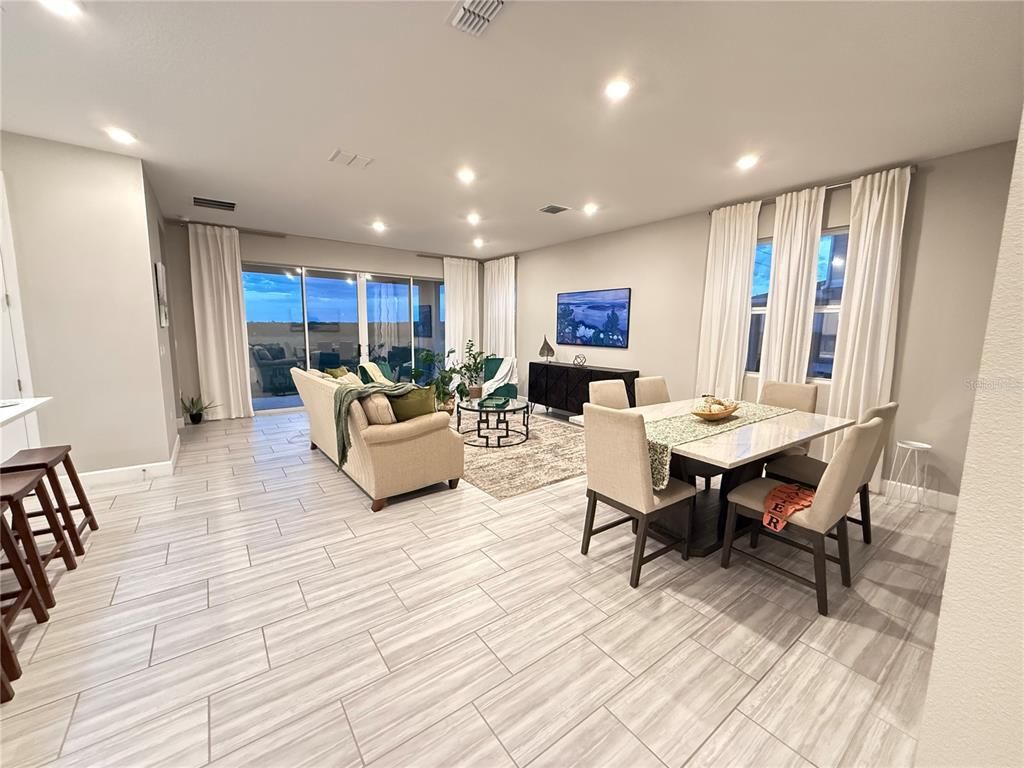 Dining room, Interior, Living room, Recessed Lighting, Water