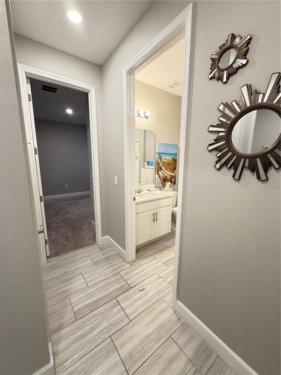 Bathroom, Interior, Recessed Lighting