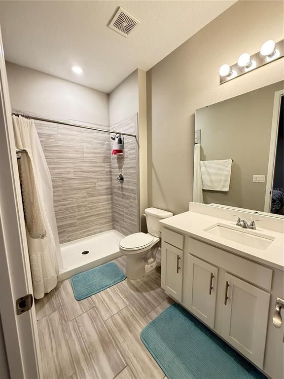Bathroom, Interior, Recessed Lighting, Wood Texture Flooring