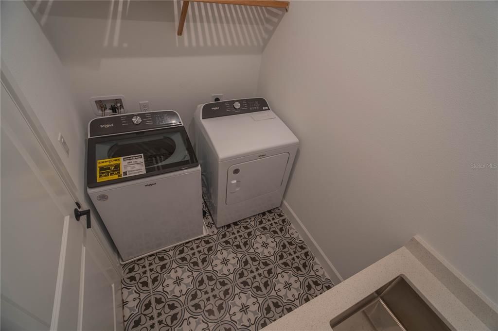 Interior, Washer