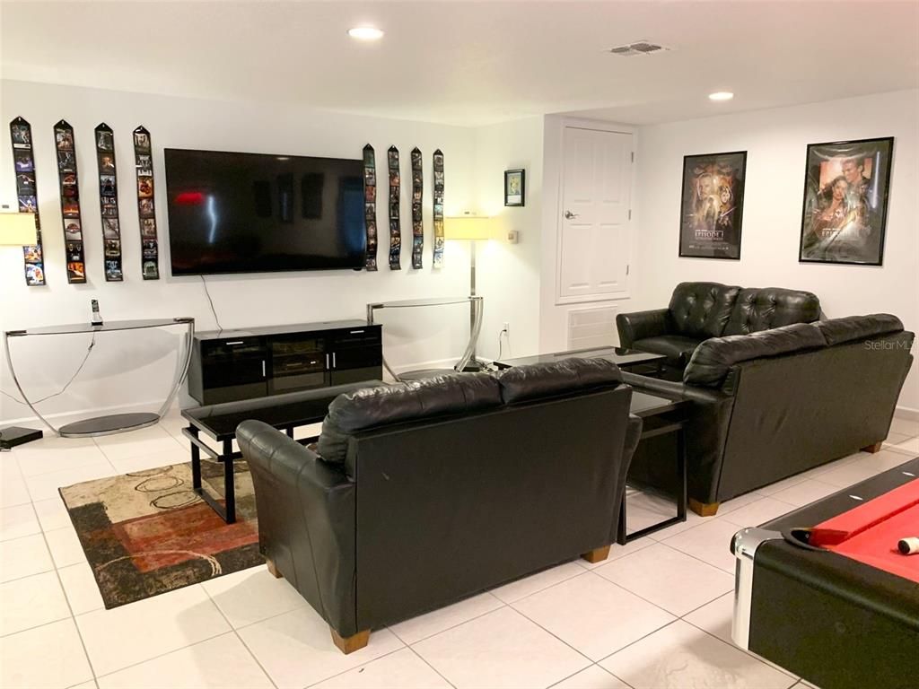 Interior, Living room, Recessed Lighting