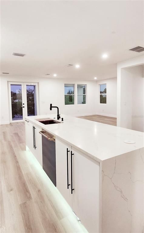 Interior, Recessed Lighting, Wood Texture Flooring