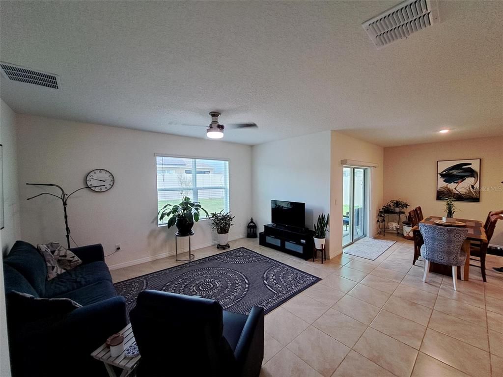 Dining room, Interior, Recessed Lighting