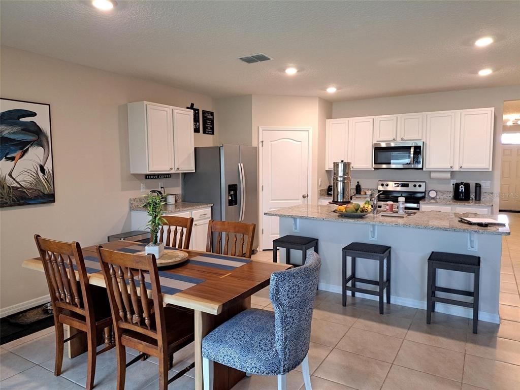 Dining room, Interior, Kitchen, Recessed Lighting, Stainless Steel Appliances