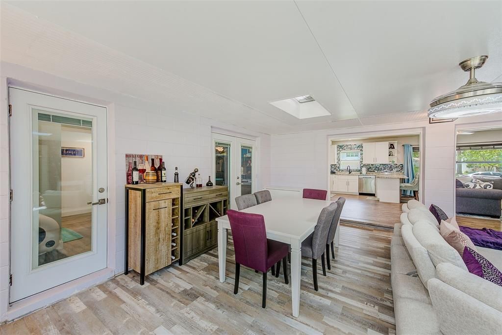 Dining room, Interior, Living room, Wood Texture Flooring