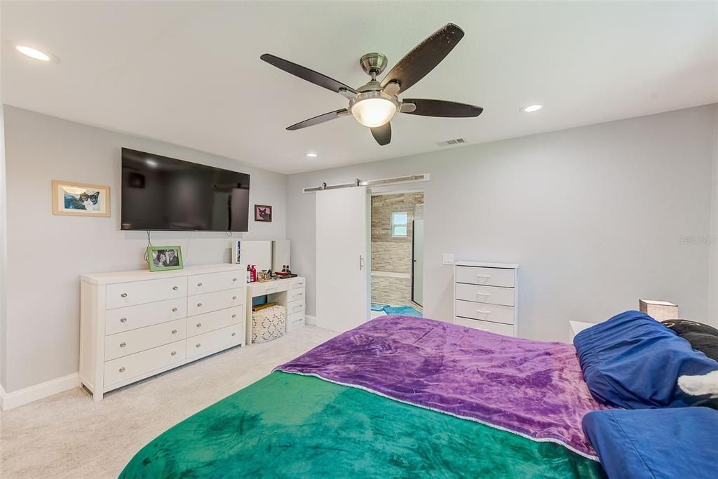 Bedroom, Interior, Recessed Lighting