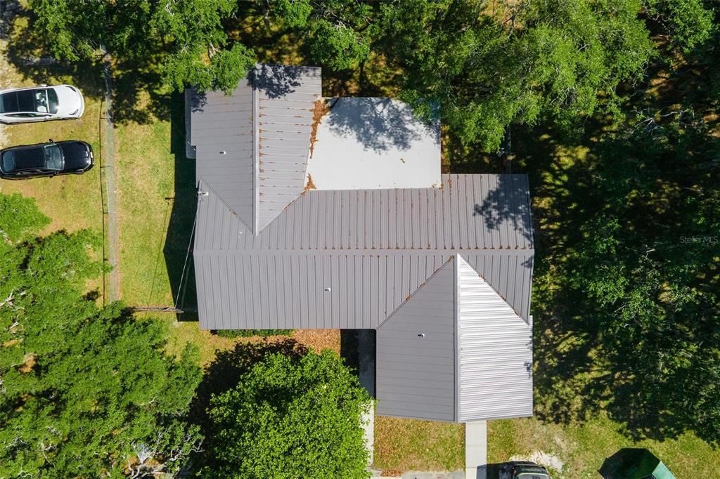 Exterior, Drone