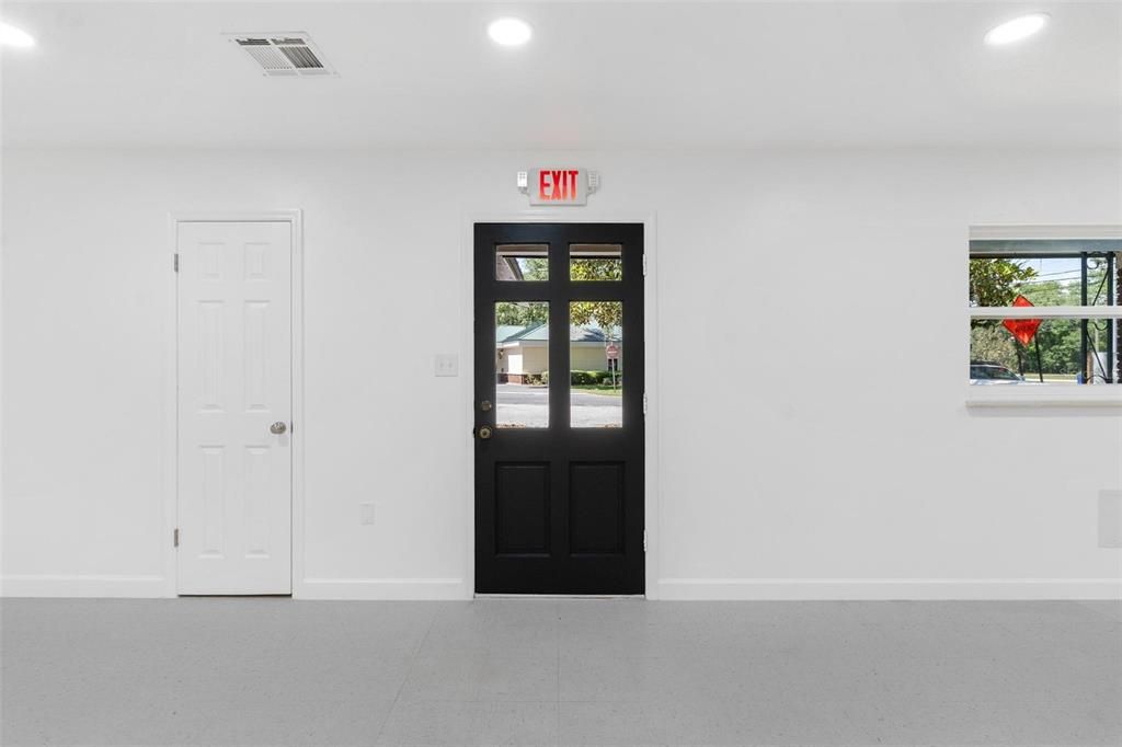 Interior, Recessed Lighting