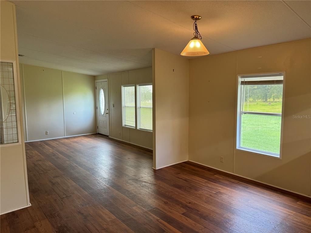 Empty room, Interior, Pendant Lights, Wood Texture Flooring