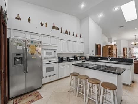 Chandelier, Interior, Kitchen, Recessed Lighting, Stainless Steel Appliances