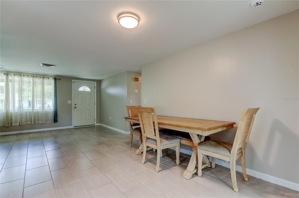 Dining room, Interior