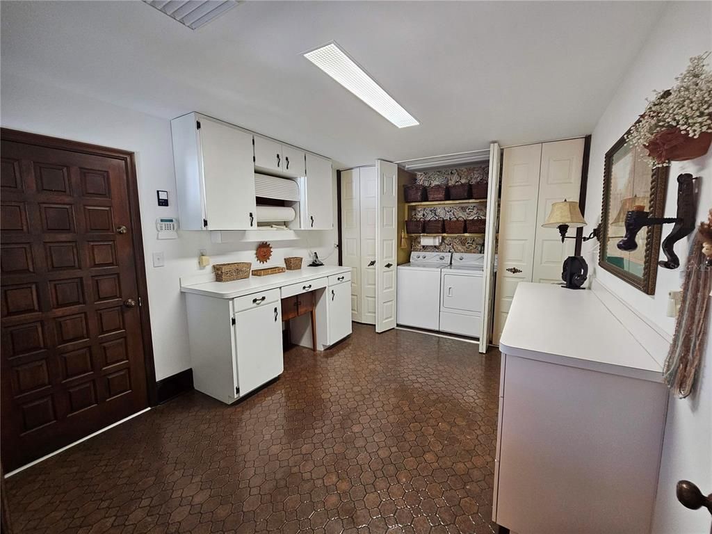 Interior, Washer