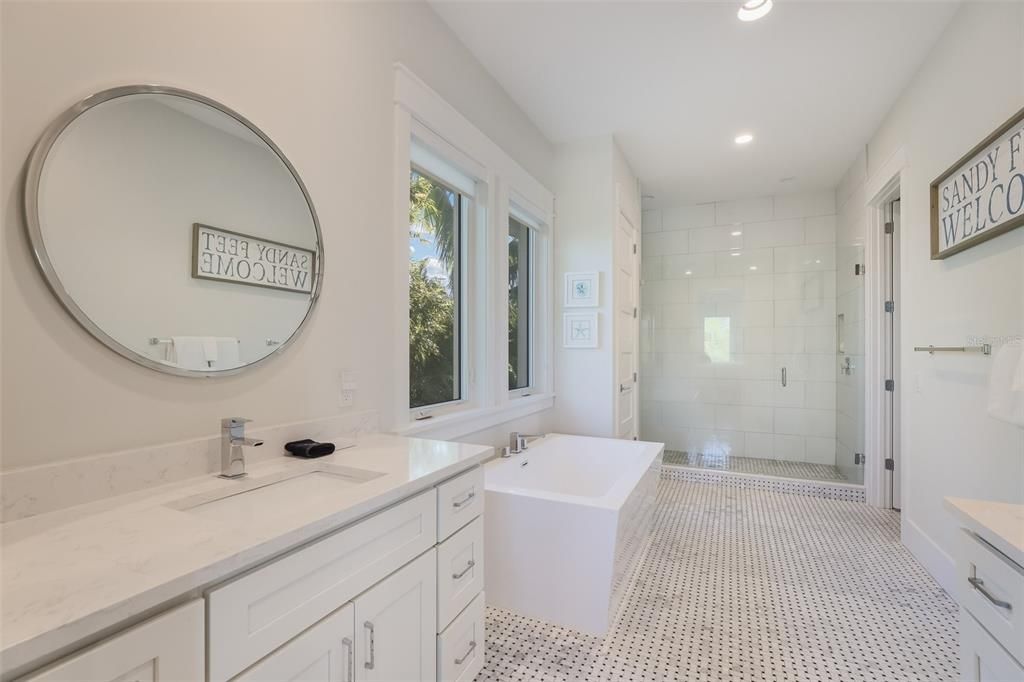 Bathroom, Dual Sink Vanities, Free Standing Baths, Glass Shower, Interior, Recessed Lighting