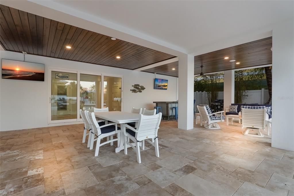 Exterior, Recessed Lighting