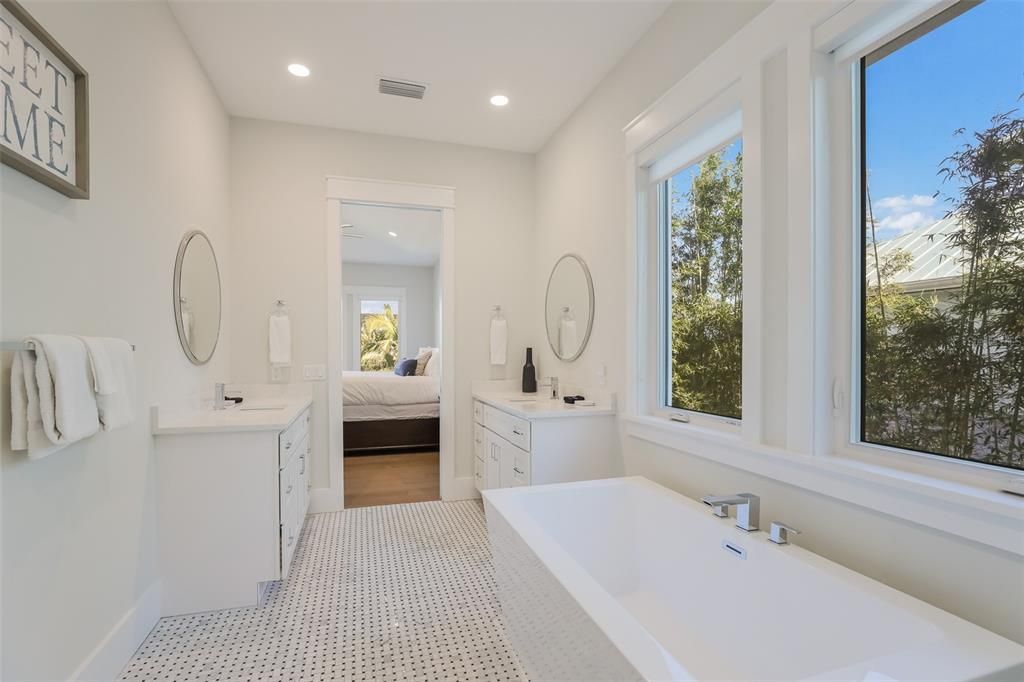 Bathroom, Bedroom, Dual Sink Vanities, Interior, Recessed Lighting