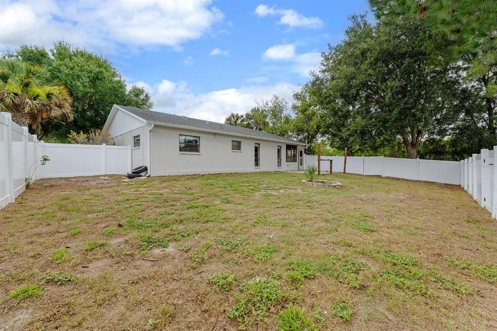 Backyard, Exterior