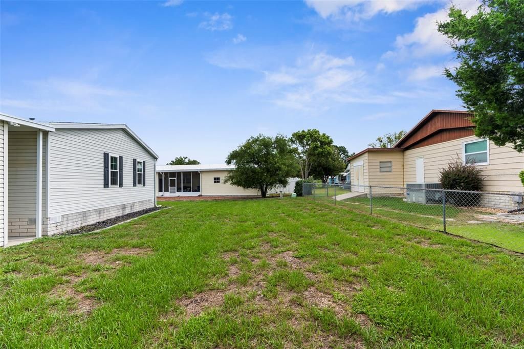 Backyard, Exterior