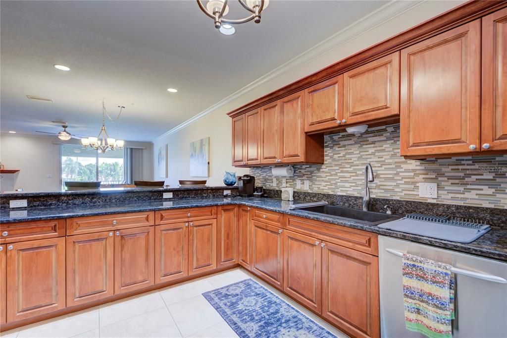Chandelier, Interior, Kitchen, Recessed Lighting