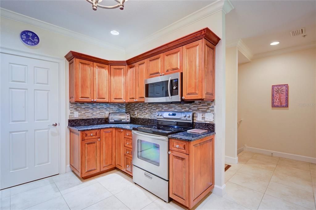 Interior, Kitchen, Recessed Lighting