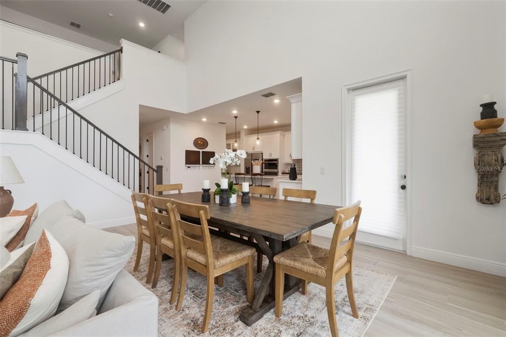Dining room, Interior, Kitchen, Pendant Lights, Recessed Lighting, Wood Texture Flooring