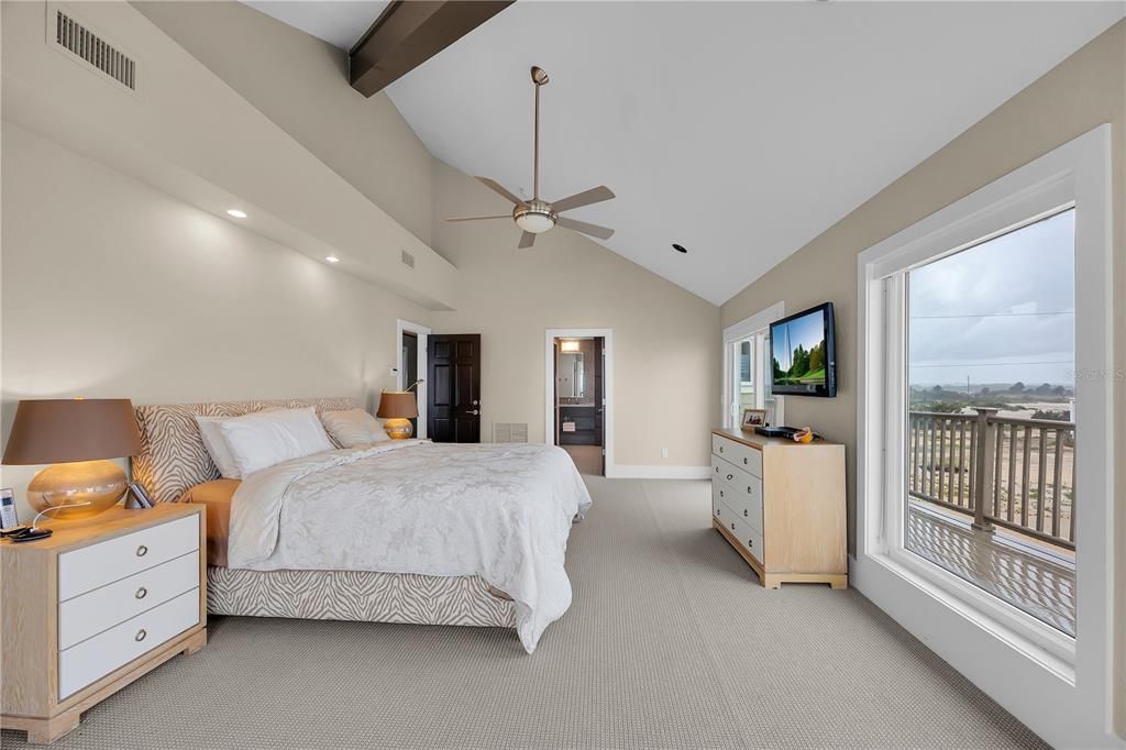 Bedroom, Interior, Recessed Lighting, Water, Wooden Beams