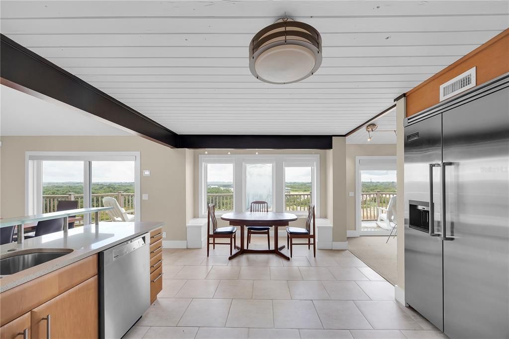 Dining room, Interior, Kitchen, Stainless Steel Appliances