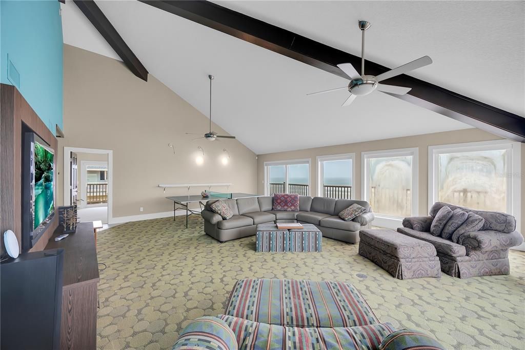 Interior, Living room, Pendant Lights