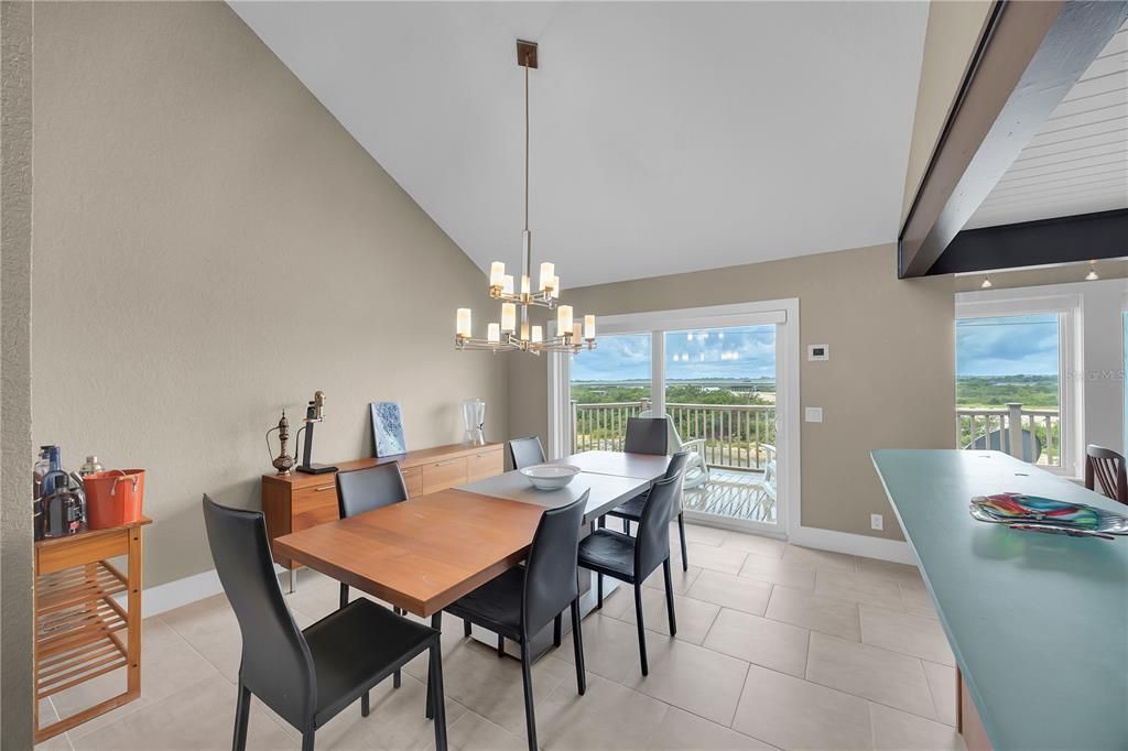 Chandelier, Dining room, Interior, Pendant Lights