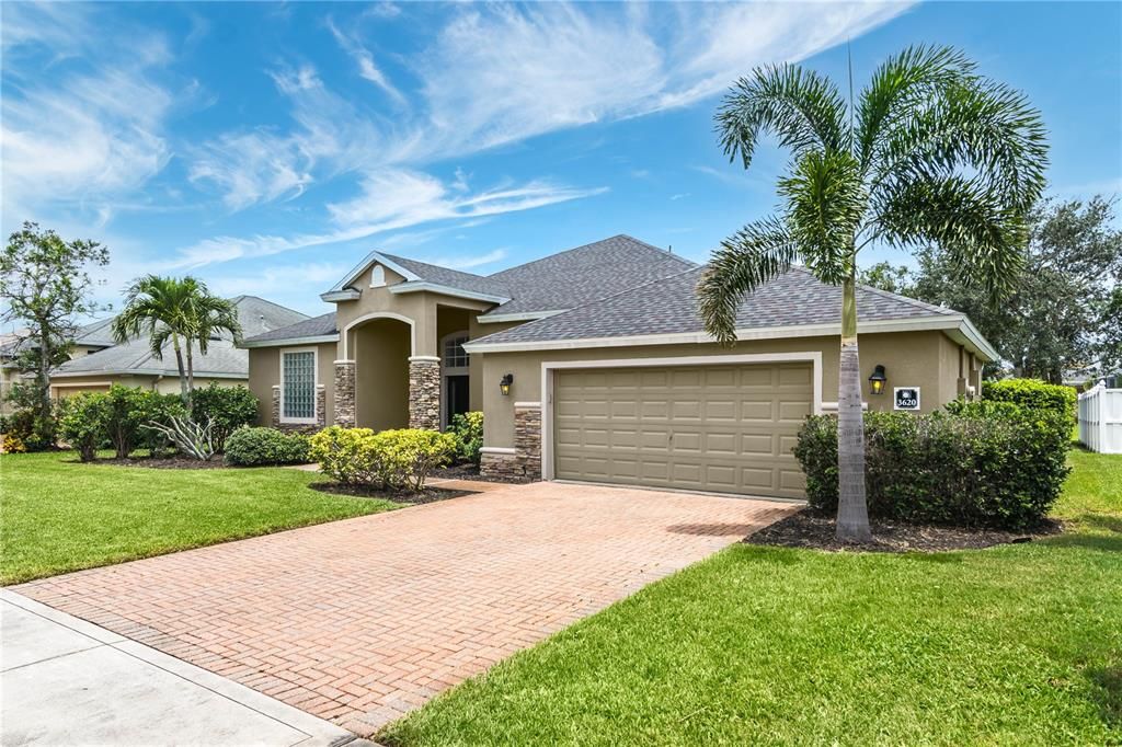 Attached, Backyard, Exterior, Facade, Ranch