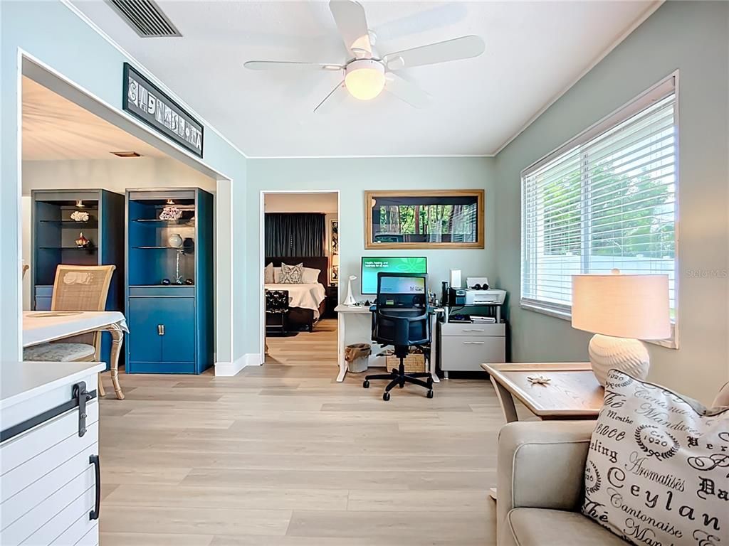 Bedroom, Home Office, Interior, Wood Texture Flooring