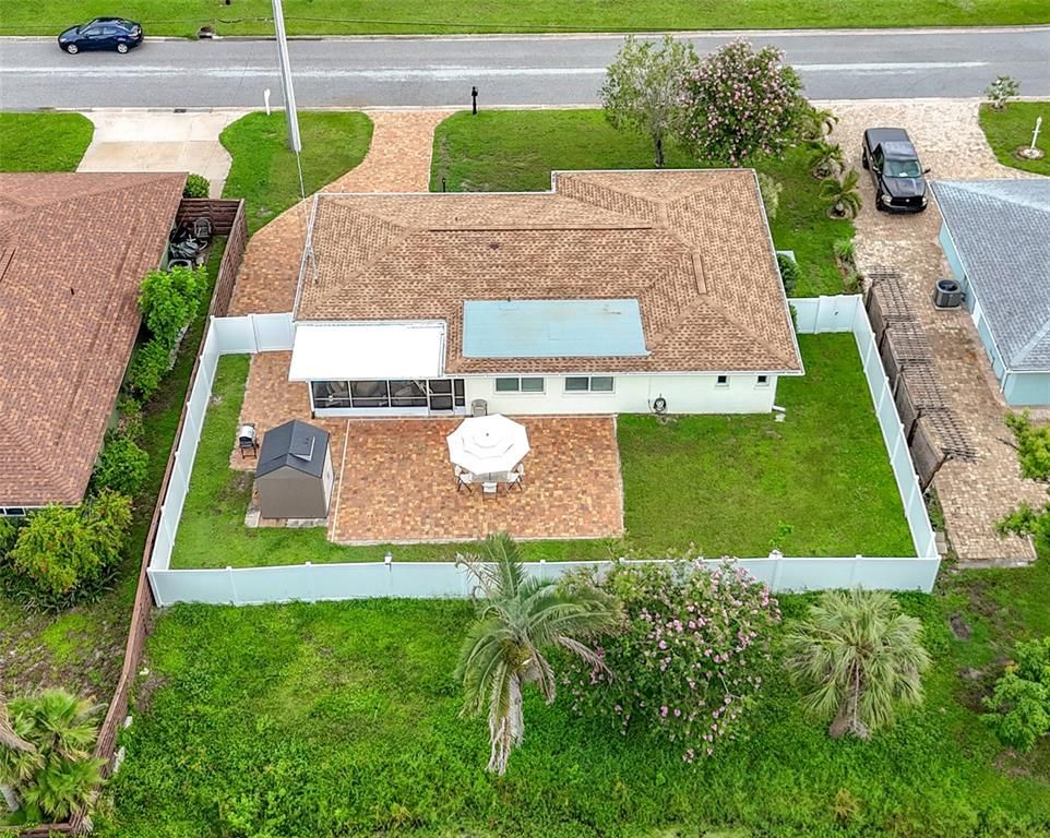 Exterior, Drone