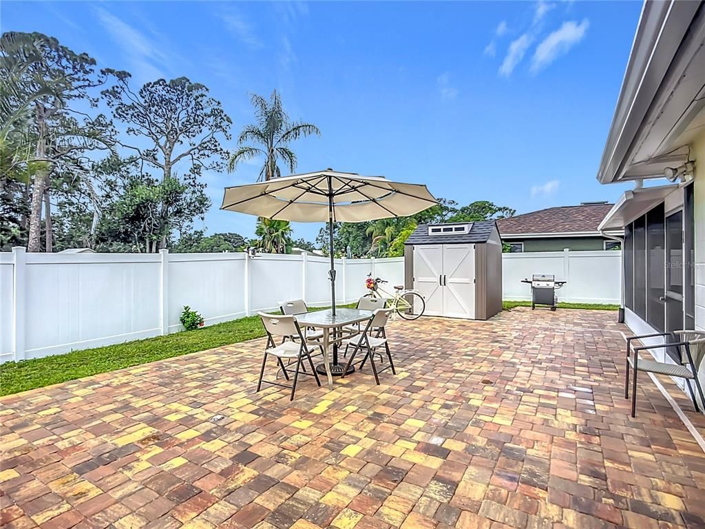 Backyard, Exterior